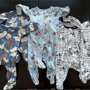 6-9 months baby boy pajamas (Lot of 6)